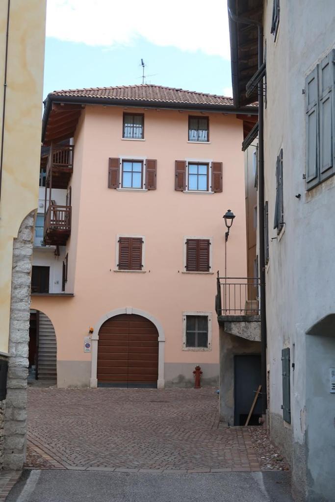 Appartamento Per Vacanze "Il Gelso" Rovereto  Eksteriør billede